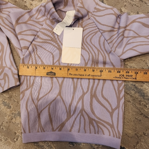 NWT Fabletics Purple Seamless Top and High Waist Leggings Size XS/S - Picture 11 of 16